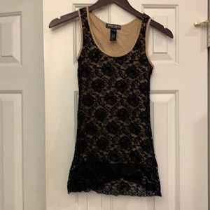 😍 2/$29 Bisou Bisou Michele Bohbot Lacey black over creamish beige tank XS